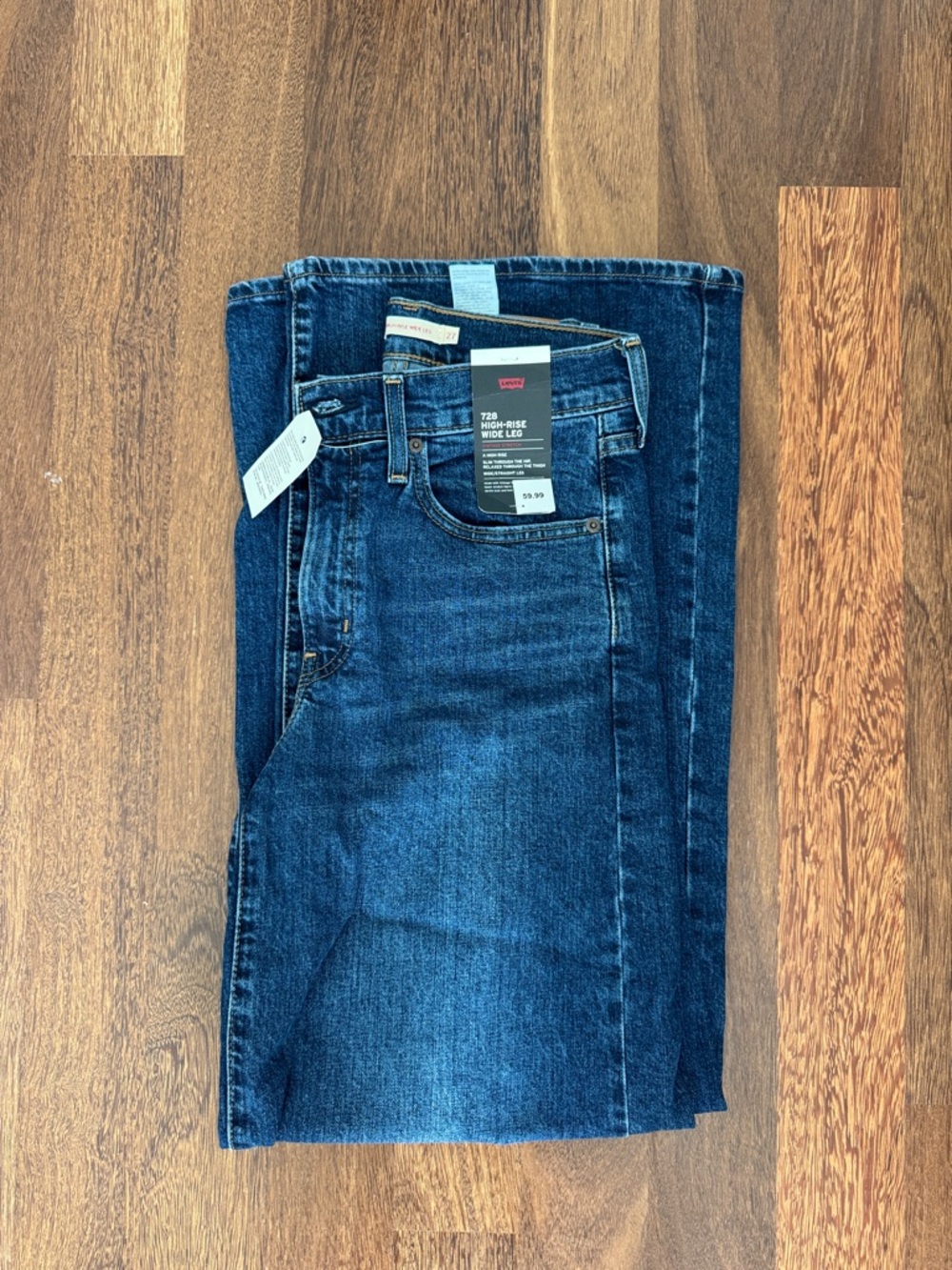 Levi's Women’s High Rise Wide Leg Jeans in Dark Blue Wash